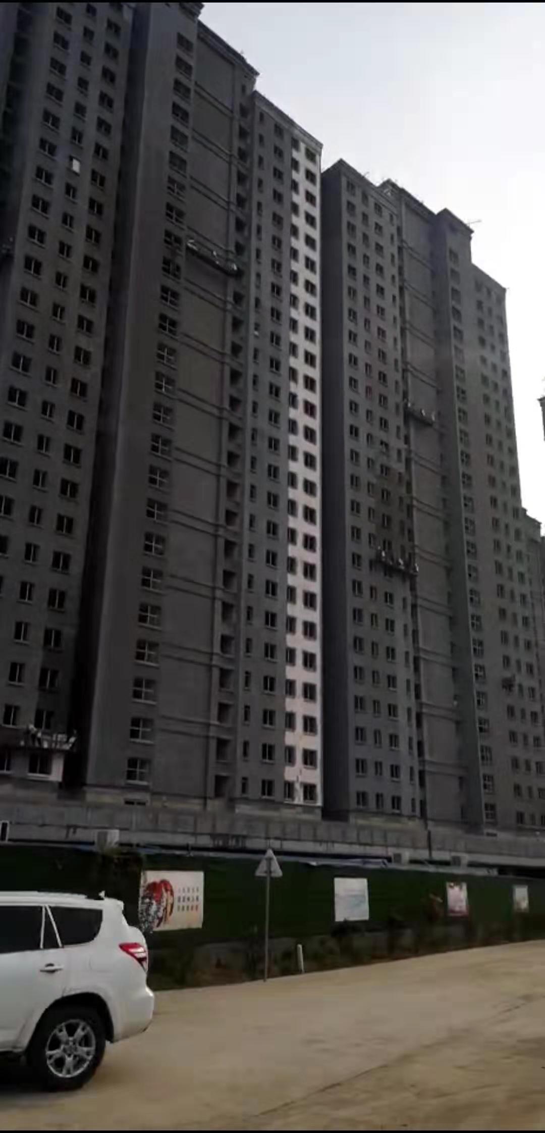 瑋潤置業(yè)綜合樓外墻保溫材料